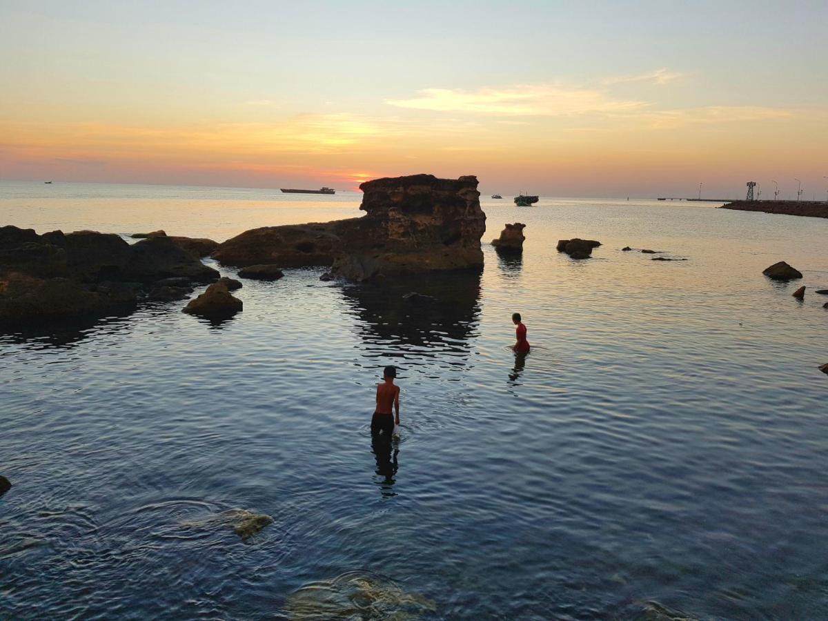 Ruby Phu Quoc Hostel Exterior photo