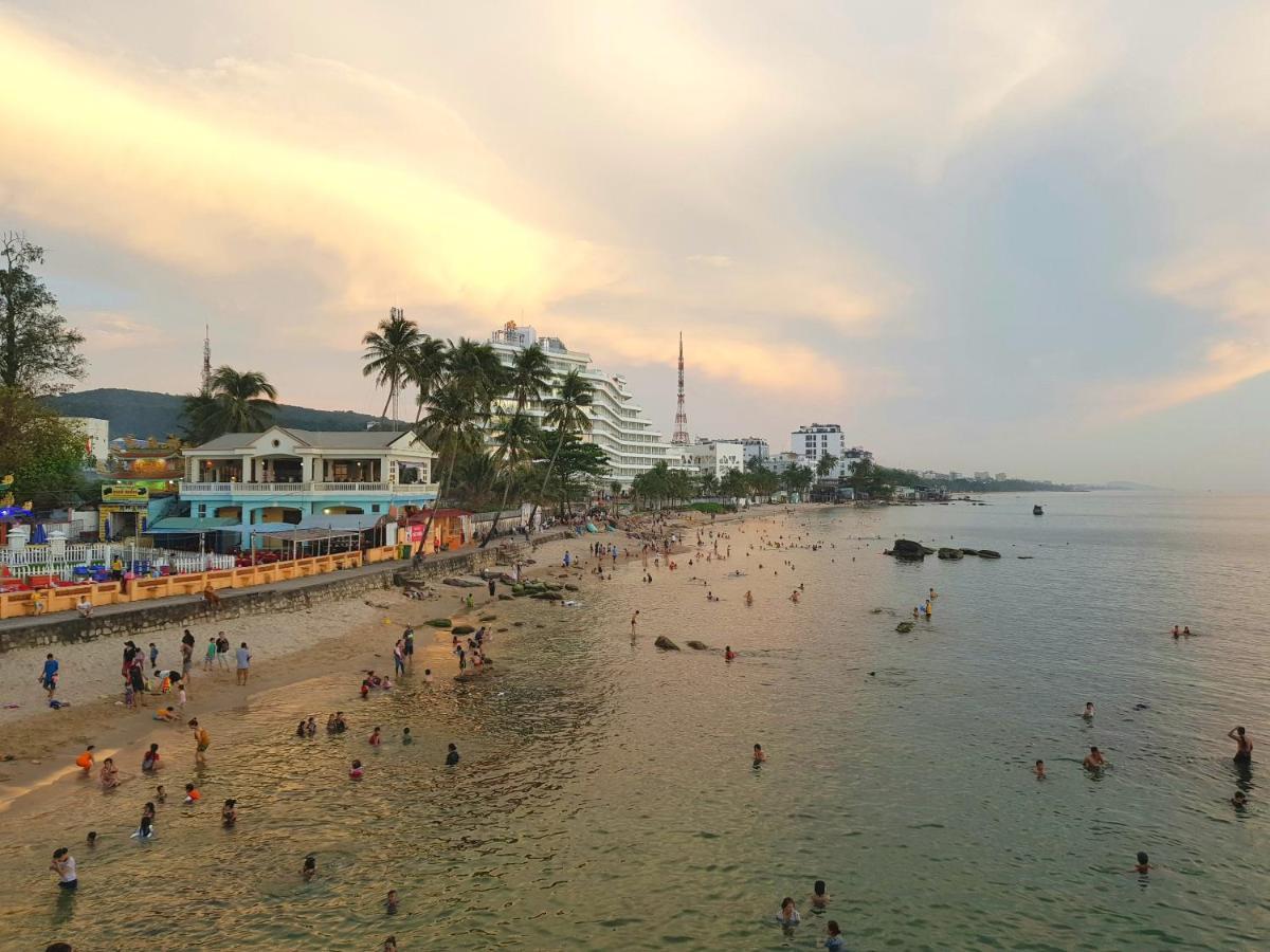 Ruby Phu Quoc Hostel Exterior photo
